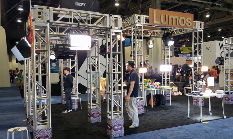 lumos booth